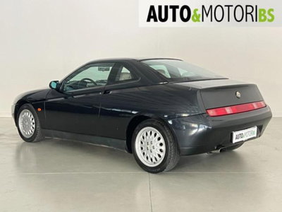 Alfa Romeo Gtv 2.0i V6 turbo cat L (15)