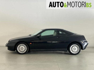 Alfa Romeo Gtv 2.0i V6 turbo cat L (5)