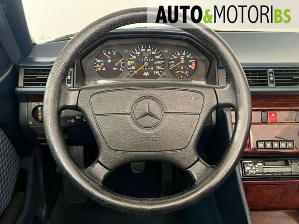 Mercedes-Benz Classe E Cabrio 200 cat Cabriolet (11)