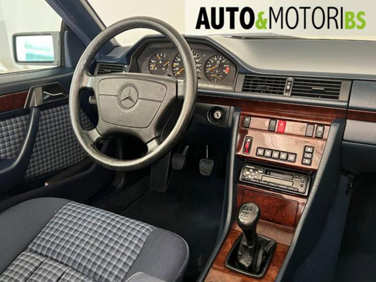 Mercedes-Benz Classe E Cabrio 200 cat Cabriolet (14)