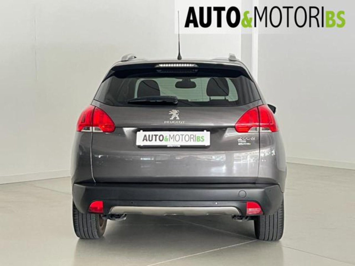 Peugeot 2008 e-HDi 92 CV Stop&Start robotizzato Allure (5)