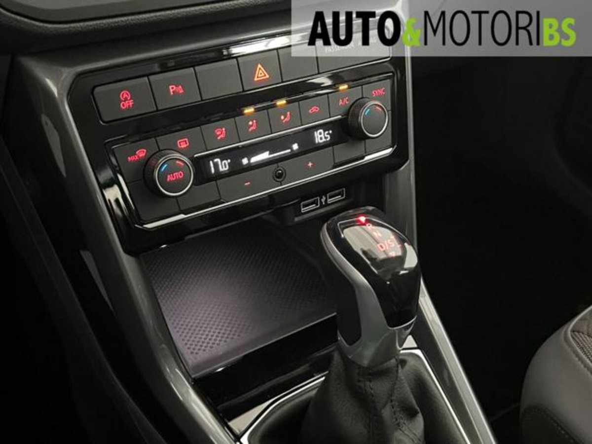 Volkswagen T-Cross 1.6 TDI DSG SCR Advanced BMT (15)