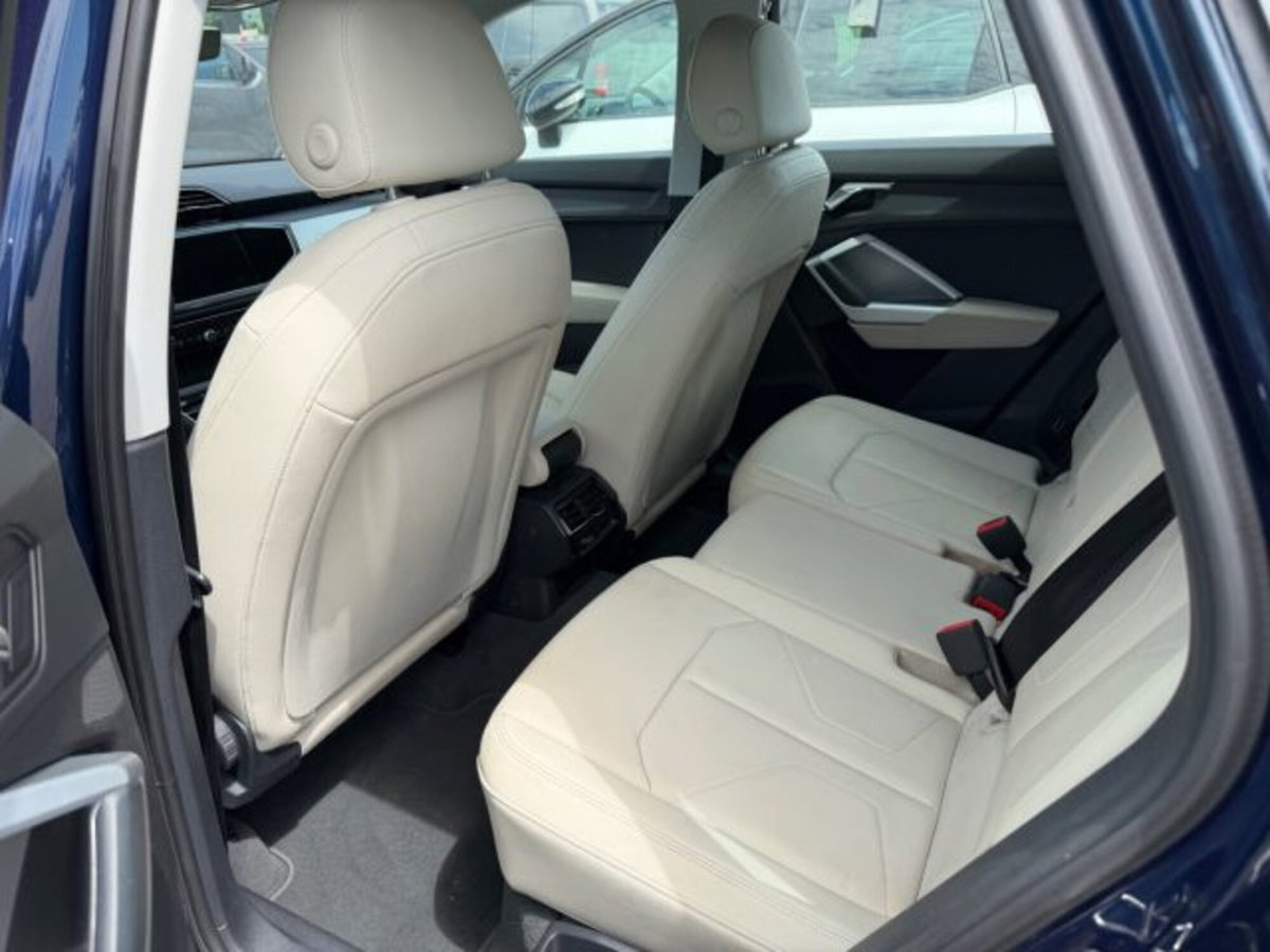 Audi Q3 35 TFSI S tronic Business Advanced (11)
