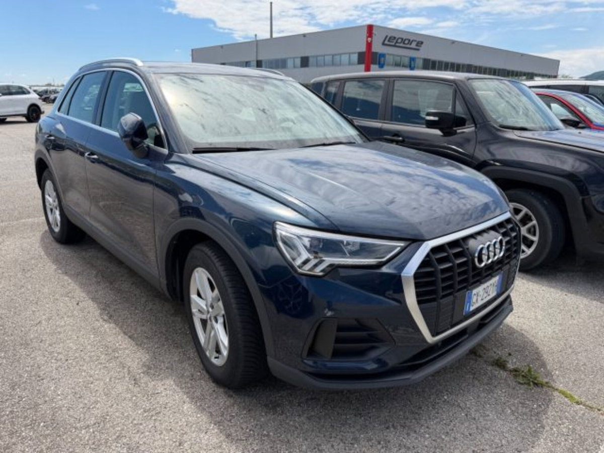 Audi Q3 35 TFSI S tronic Business Advanced (3)