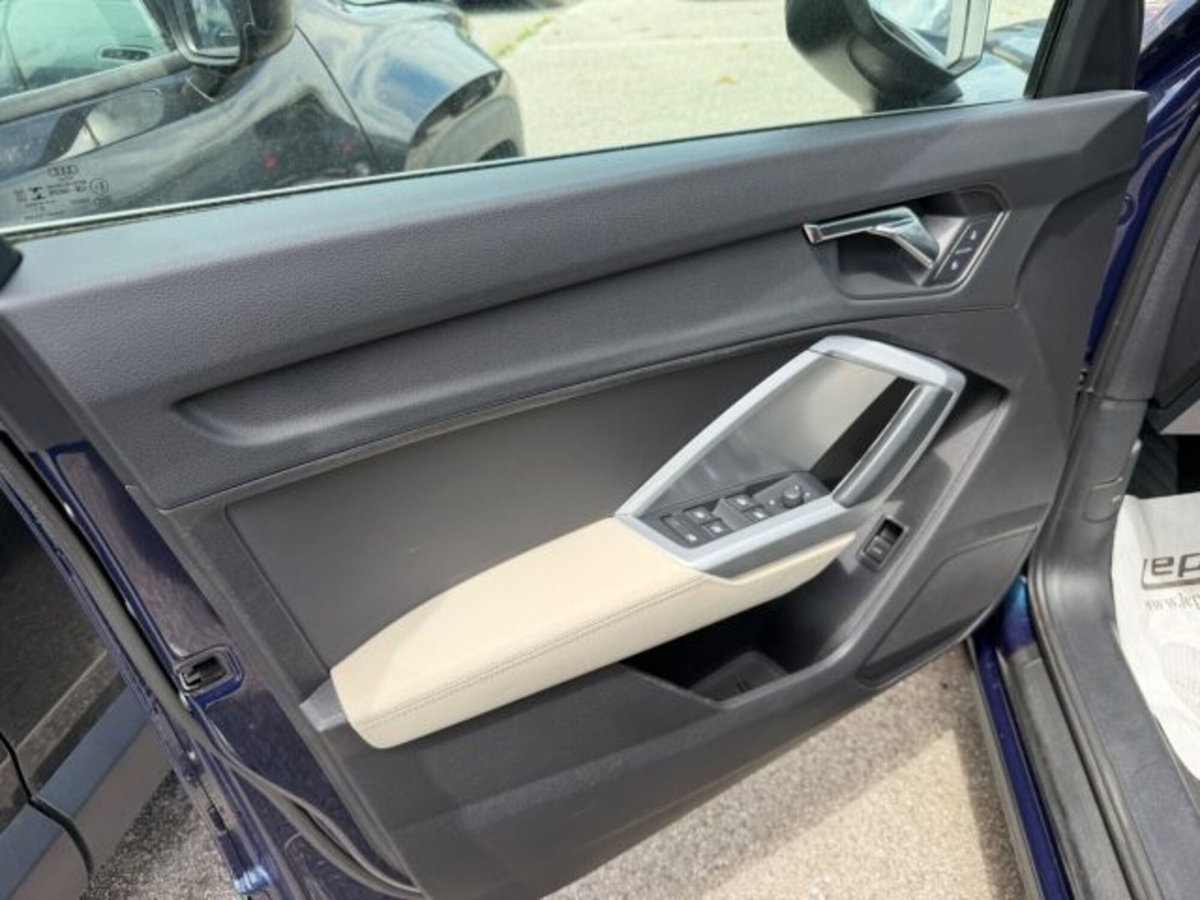 Audi Q3 35 TFSI S tronic Business Advanced (7)
