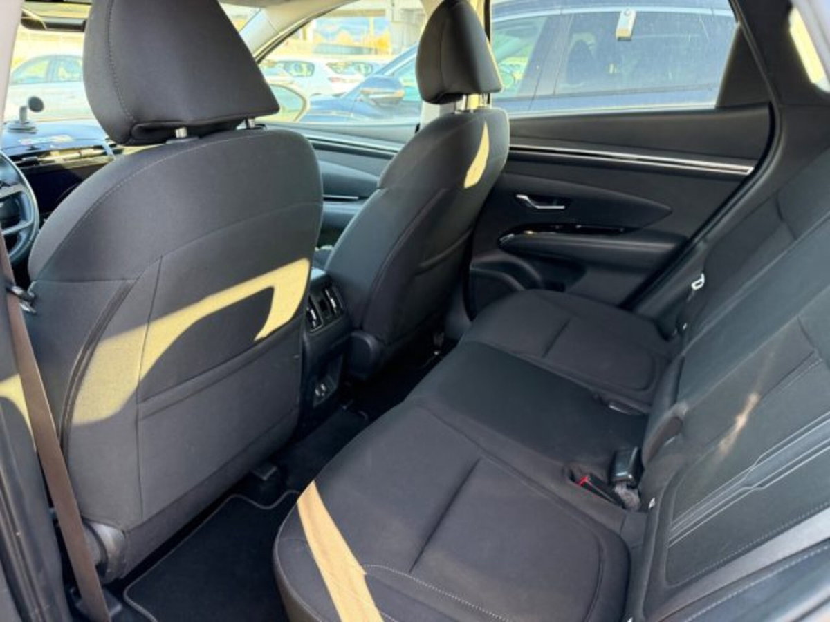 Hyundai Tucson 1.6 CRDi XLine (12)