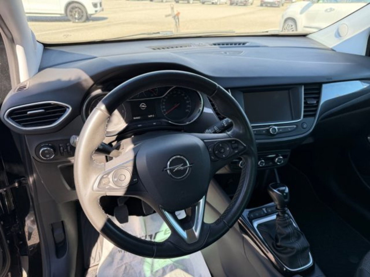 Opel Crossland 1.5 ECOTEC D 110 CV Start&Stop Elegance (10)