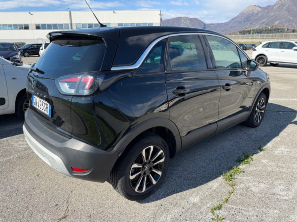 Opel Crossland 1.5 ECOTEC D 110 CV Start&Stop Elegance (4)