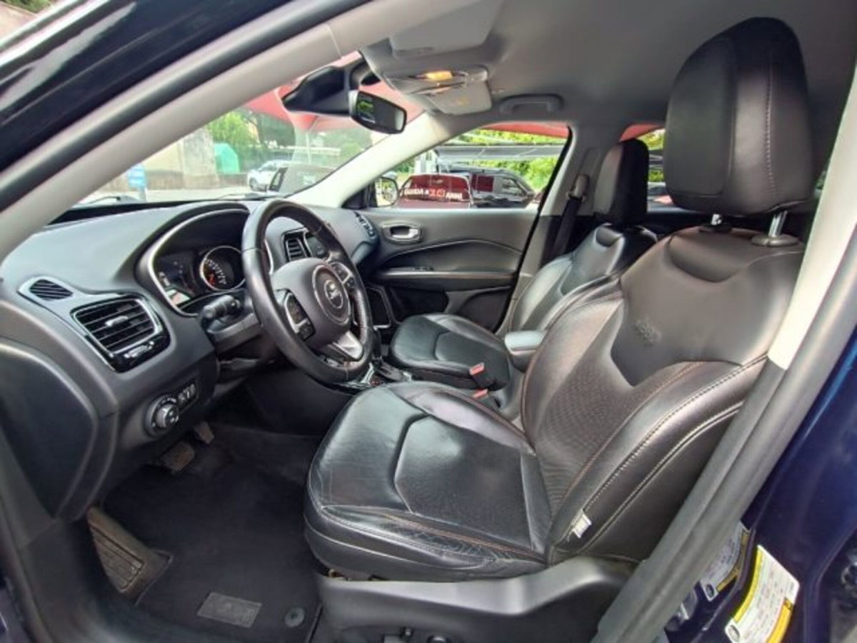 Jeep Compass 2.0 Multijet II aut. 4WD Limited (10)