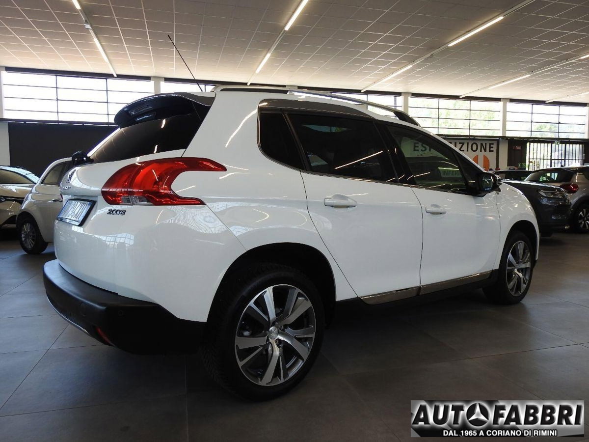 Peugeot 2008 120 S&S Allure (3)