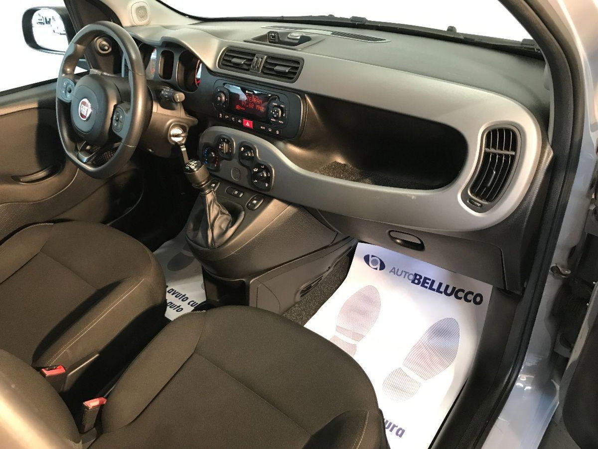Fiat Panda 1.0 FireFly S&S Hybrid City Cross (10)
