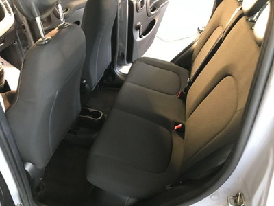 Fiat Panda 1.0 FireFly S&S Hybrid City Cross (13)
