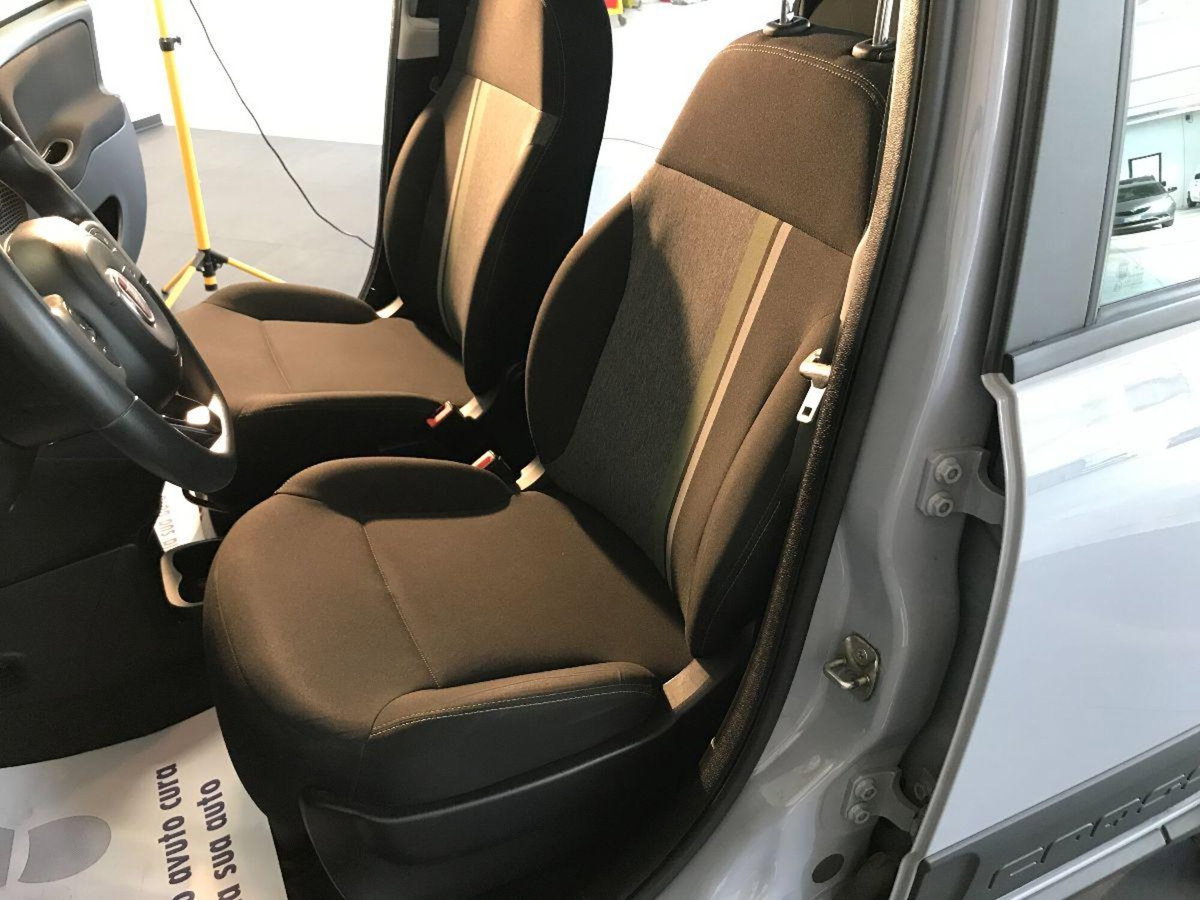 Fiat Panda 1.0 FireFly S&S Hybrid City Cross (9)
