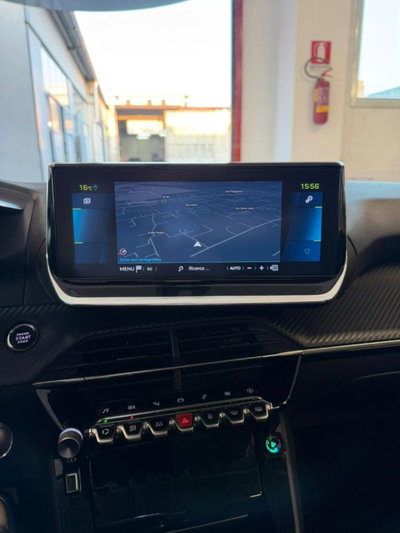 Peugeot 208 motore elettrico 136 CV 5 porte Allure Pack (17)