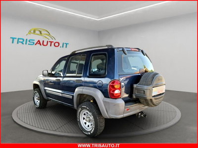Jeep Cherokee 2.8 CRD Sport (2)