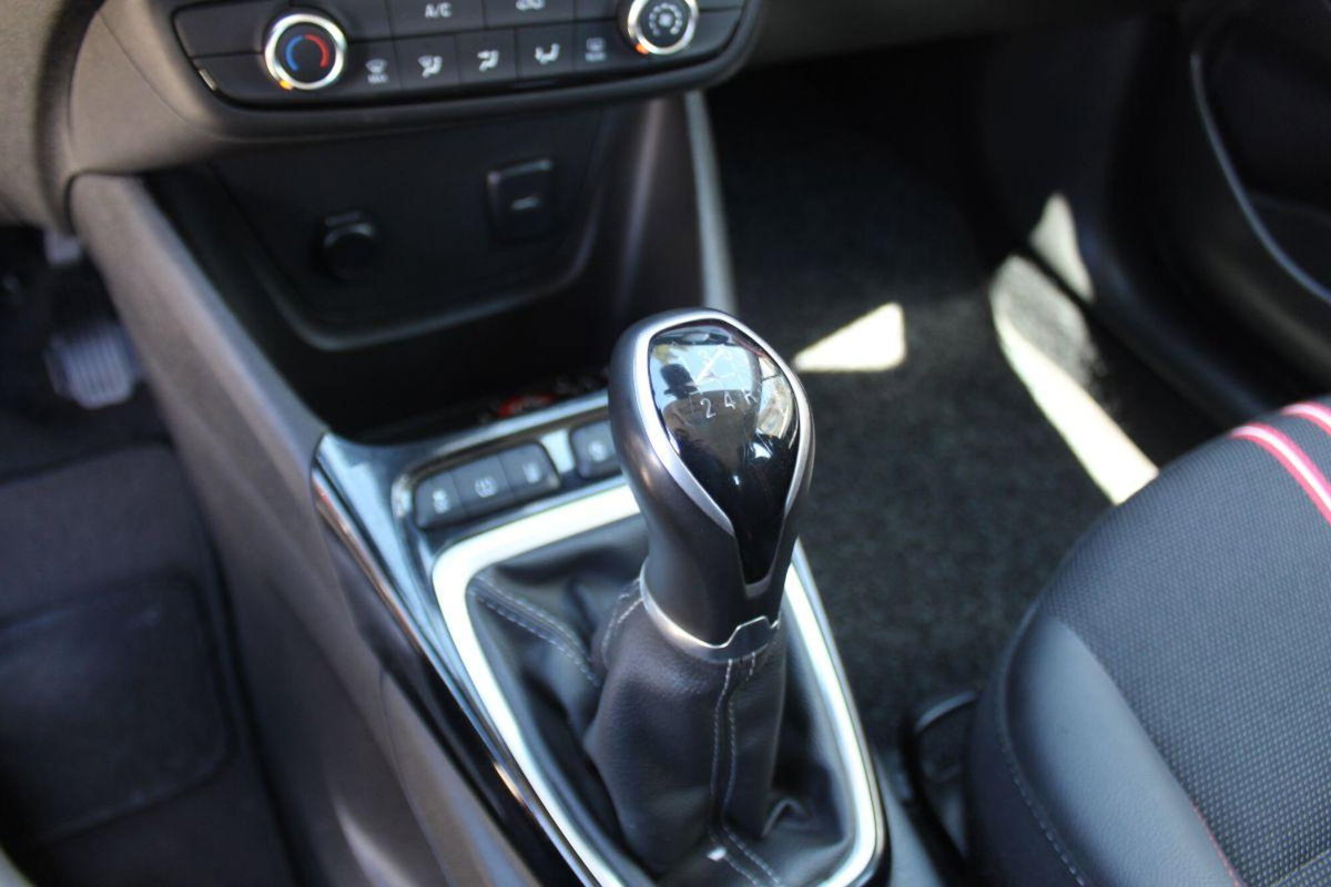 Opel Crossland X 1.2 12V Innovation (19)