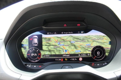 Audi Q2 Q2 35 TDI quattro S tronic Business Plus (18)