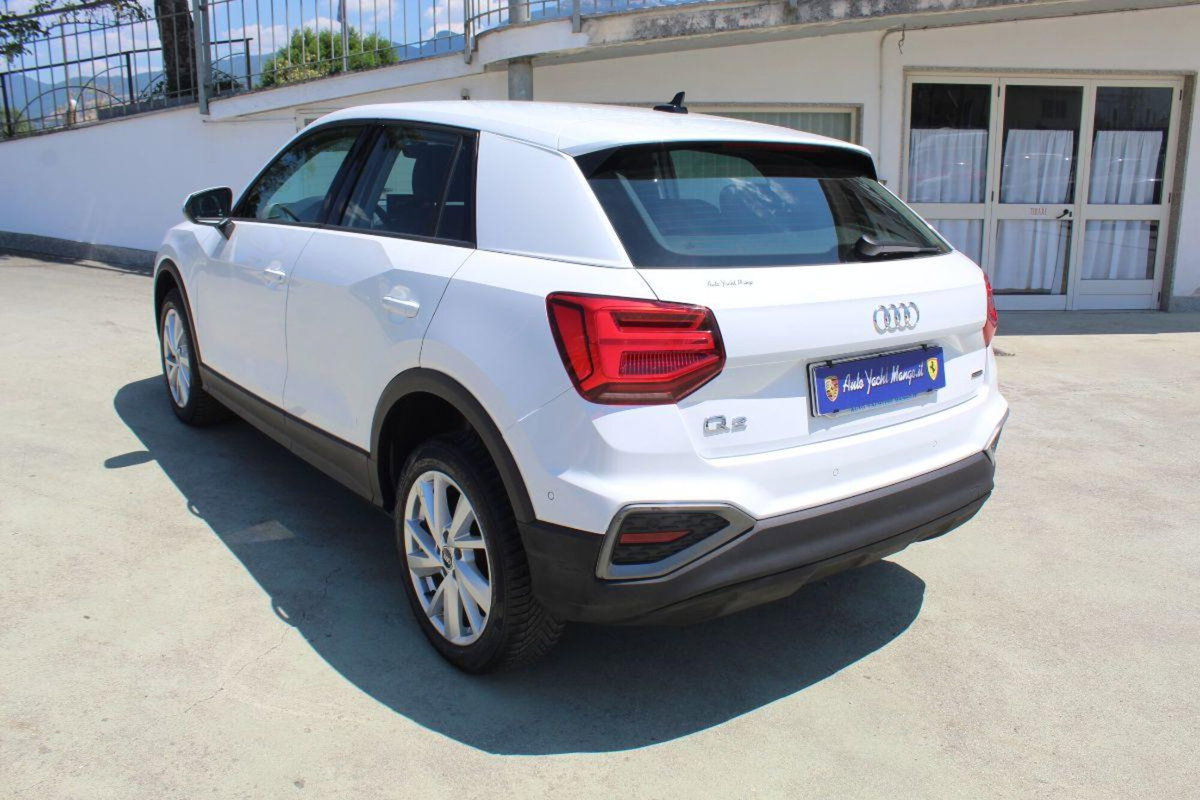 Audi Q2 Q2 35 TDI quattro S tronic Business Plus (6)