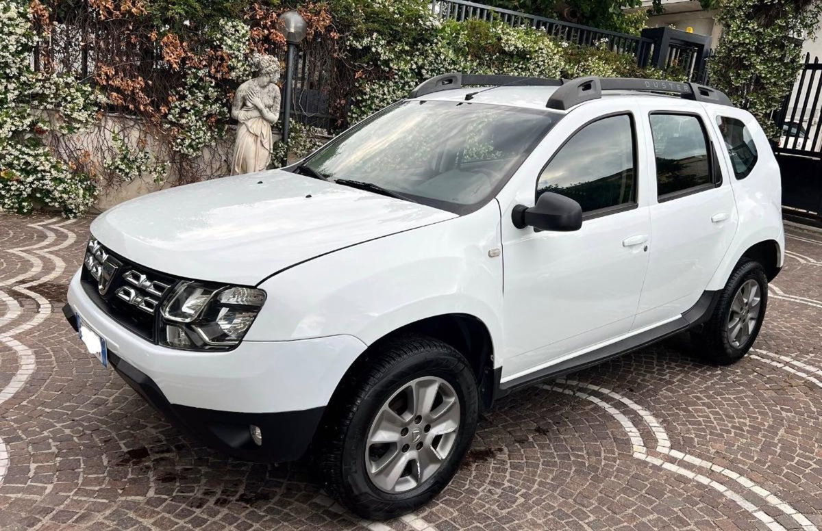 Dacia Duster 1.6 110CV 4x2 Serie Limitata Trasversale