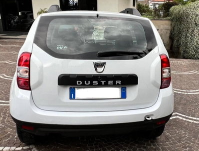 Dacia Duster 1.6 110CV 4x2 Serie Limitata Trasversale (5)