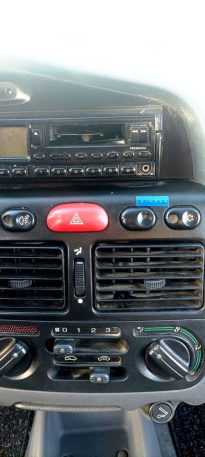 Fiat Strada TD 70 cat Pick-up (6)