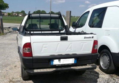 Fiat Strada 1.9 JTD Pick-up (3)