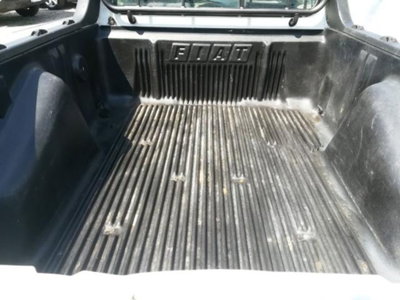 Fiat Strada 1.9 JTD Pick-up (7)
