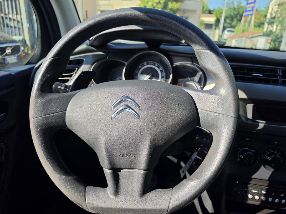 Citroen C3 1.4 HDi 70CV Seduction (10)