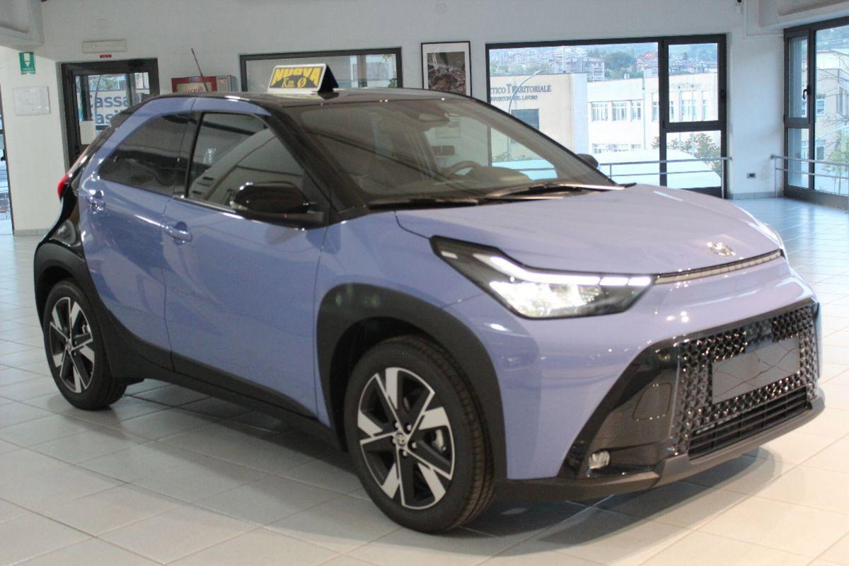 Toyota Aygo X 1.5 hybrid Icon e-cvt