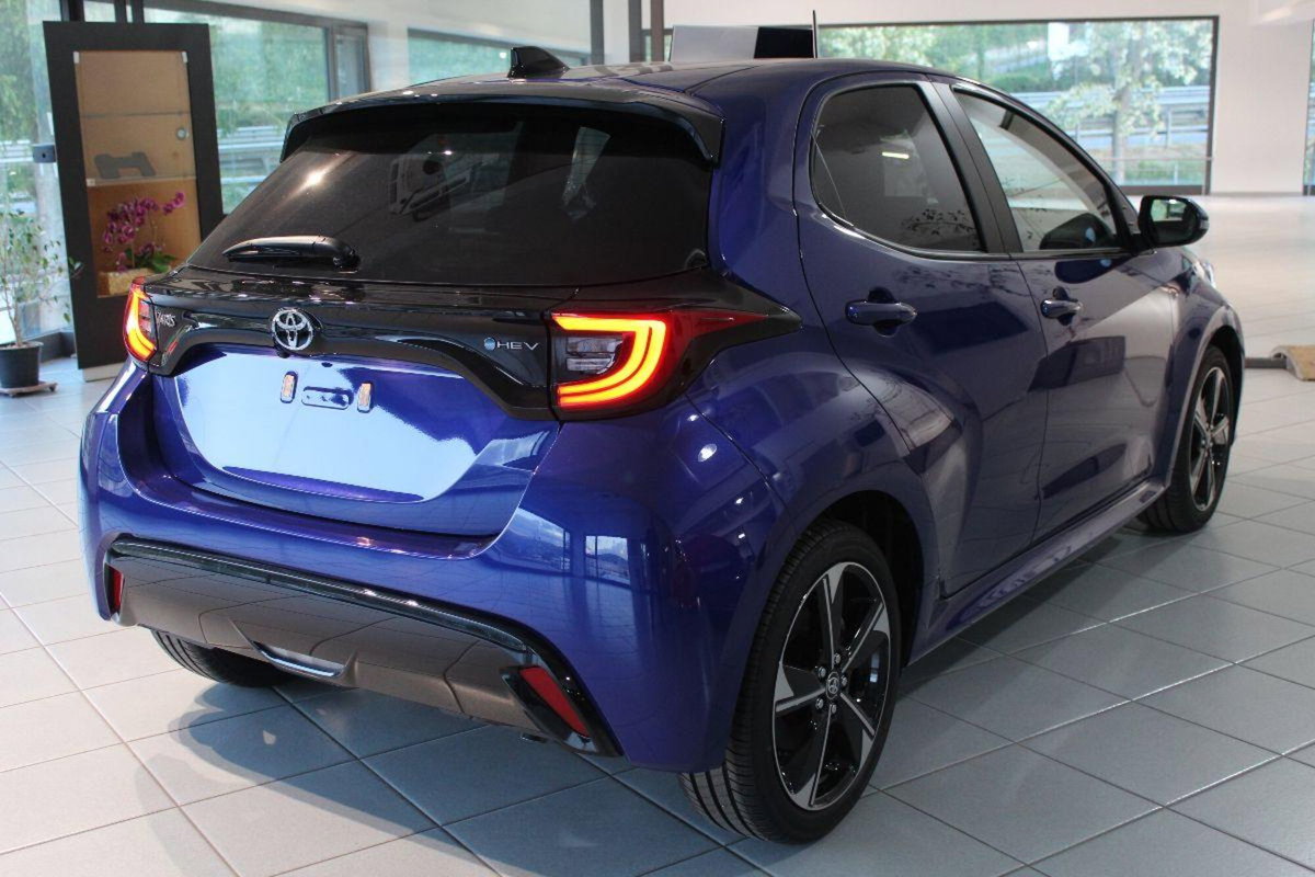 Toyota Yaris Cross 1.5 Hybrid 5p. E-CVT Lounge (4)