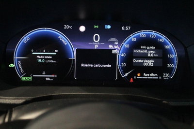 Toyota Yaris Cross 1.5 Hybrid 5p. E-CVT Lounge (8)