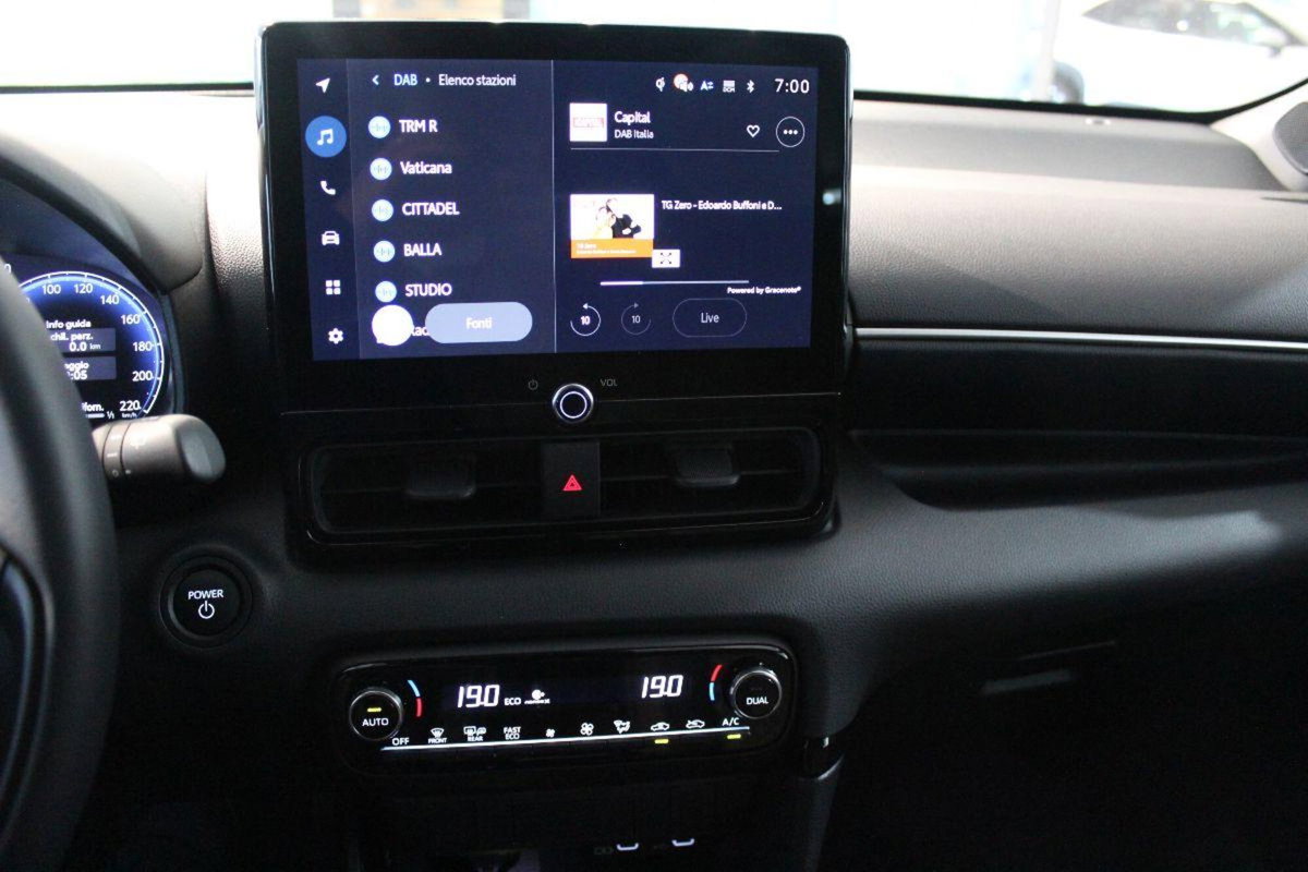 Toyota Yaris Cross 1.5 Hybrid 5p. E-CVT Lounge (9)