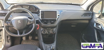 Peugeot 208 VTi 82 CV 5 porte Active (9)