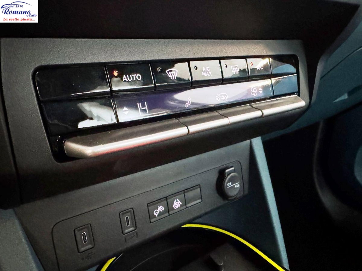 Fiat Grande Panda 1.2 hybrid La Prima 110cv edct (13)