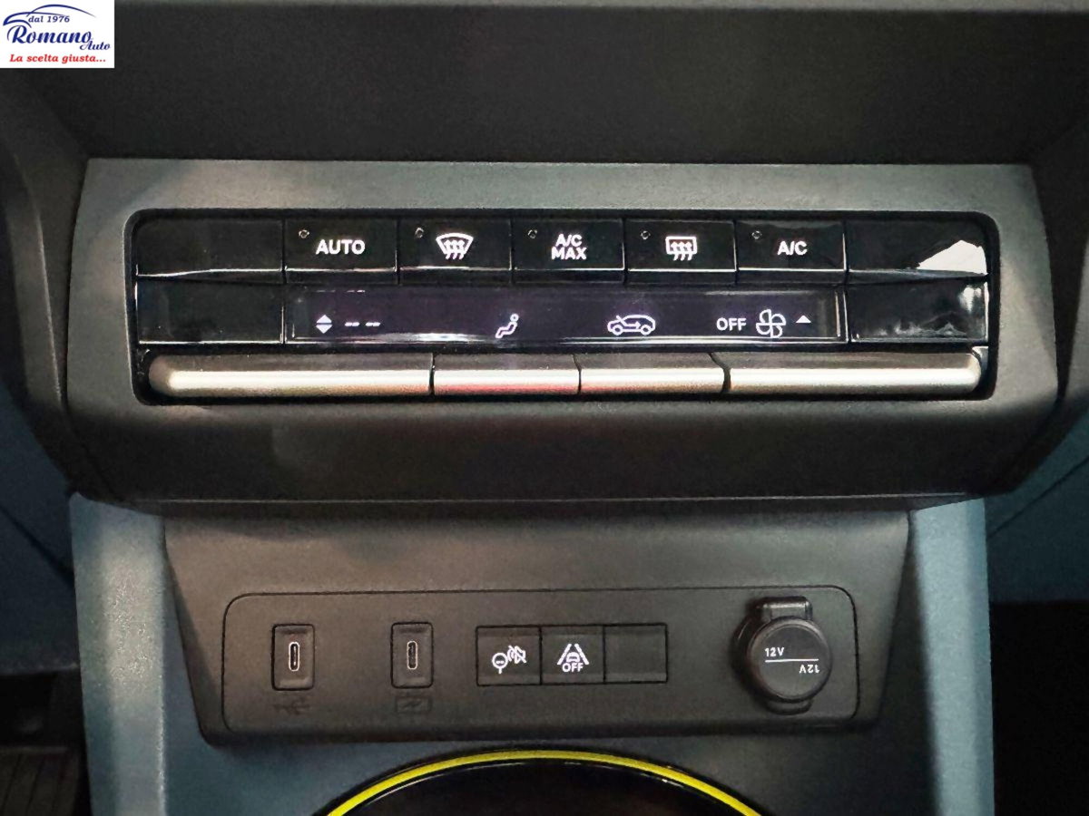 Fiat Grande Panda 1.2 hybrid La Prima 110cv edct (14)