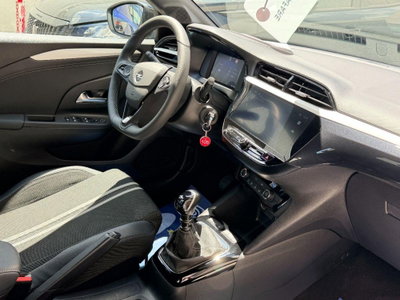 Opel Corsa 1.2 GS s&s 100cv (6)