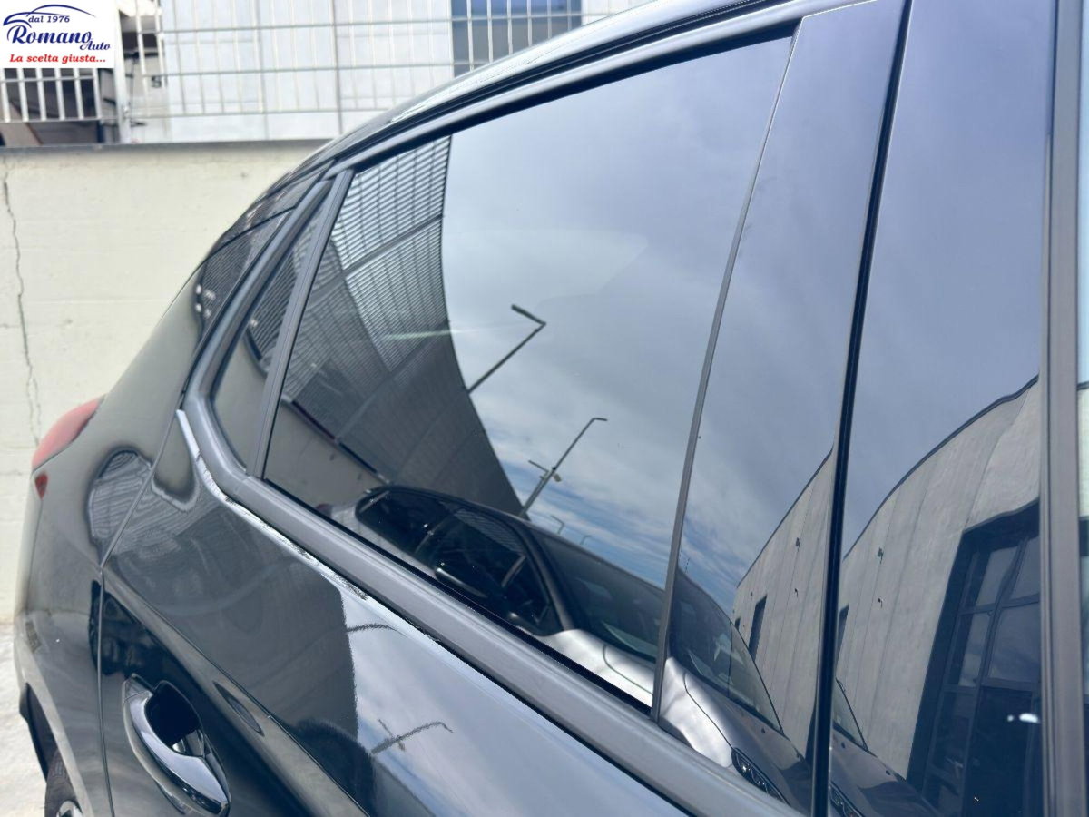 Opel Corsa 1.2 GS s&s 100cv (5)