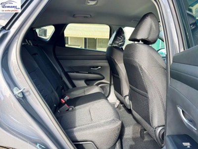 Hyundai Tucson 1.6 crdi 48V Business 2wd dct (14)