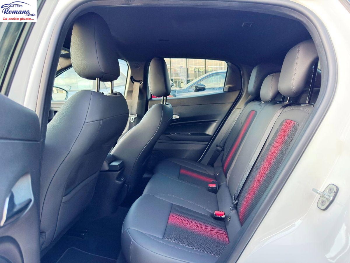 Alfa Romeo Junior elettrica Speciale 156cv (12)