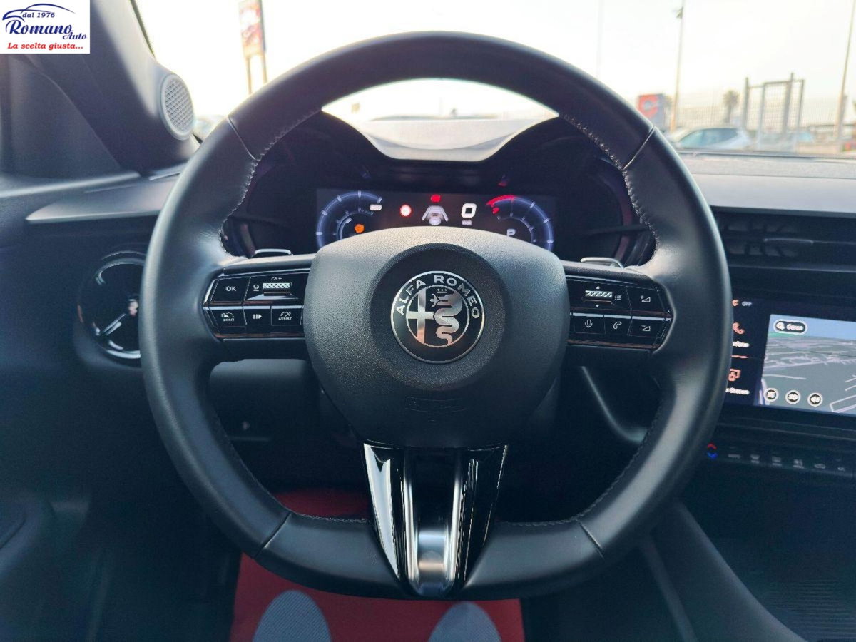 Alfa Romeo Junior elettrica Speciale 156cv (16)