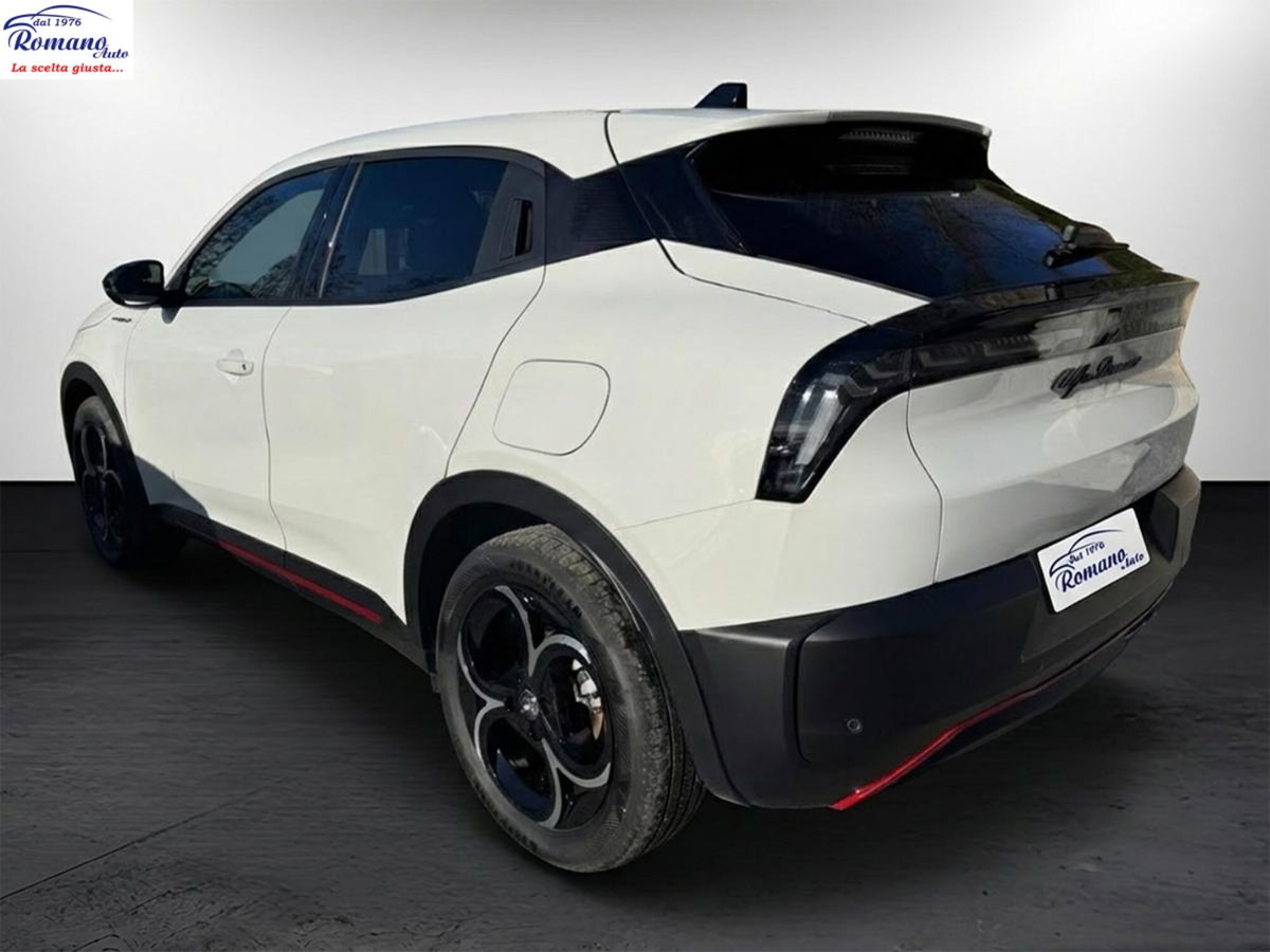 Alfa Romeo Junior elettrica Speciale 156cv (4)