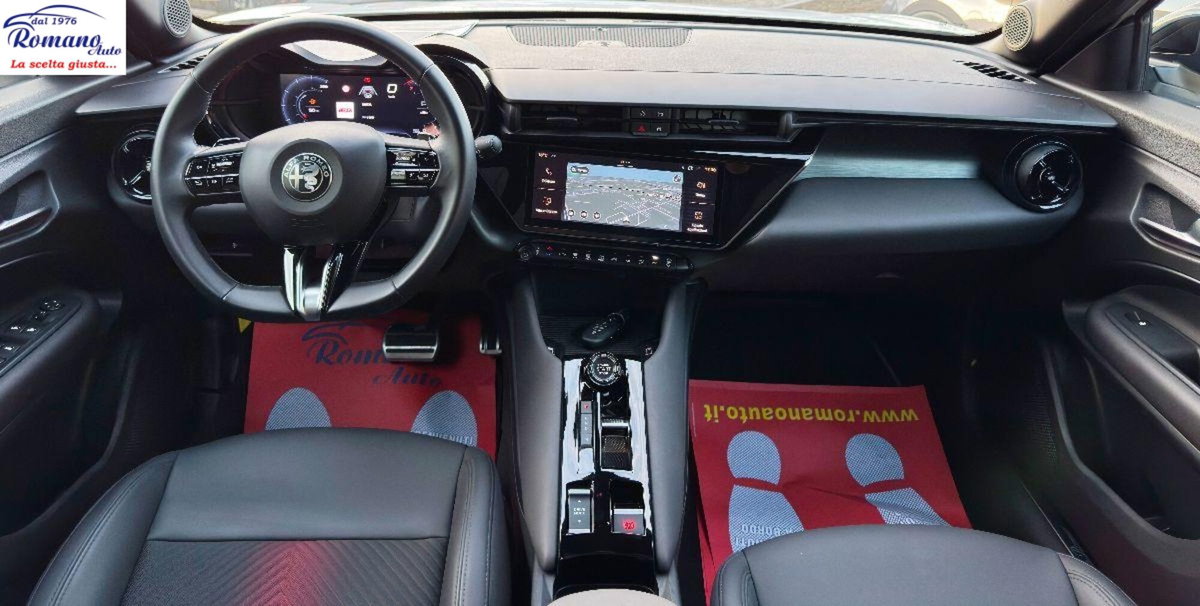 Alfa Romeo Junior elettrica Speciale 156cv (8)