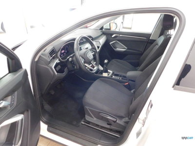Audi Q3 35 TFSI Business (10)