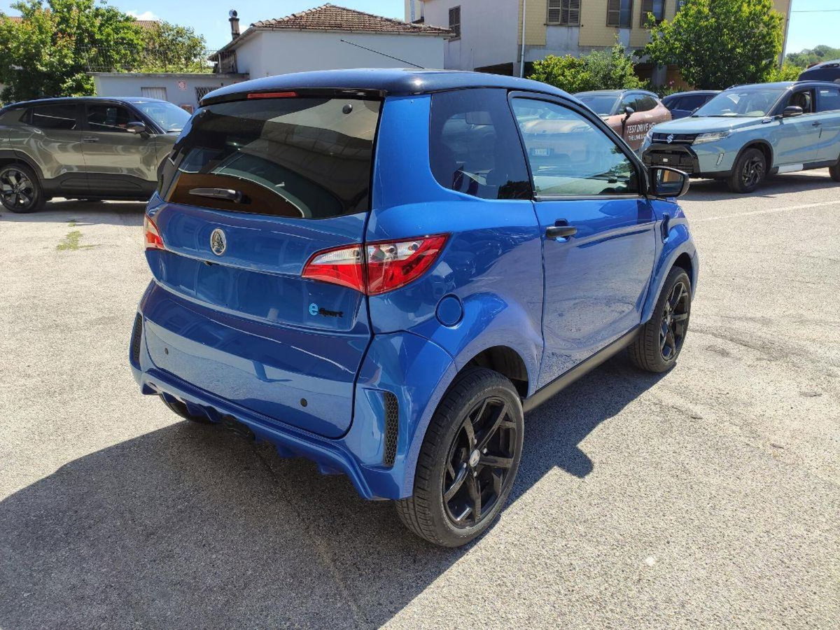 Aixam e City e City Ambition Sport my25 (5)