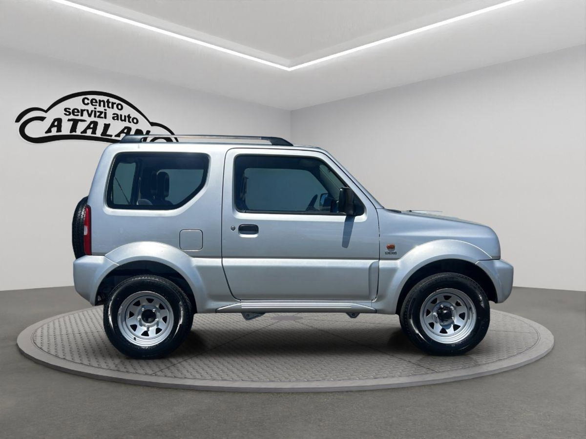 Suzuki Jimny 1.5 DDiS cat 4WD (6)