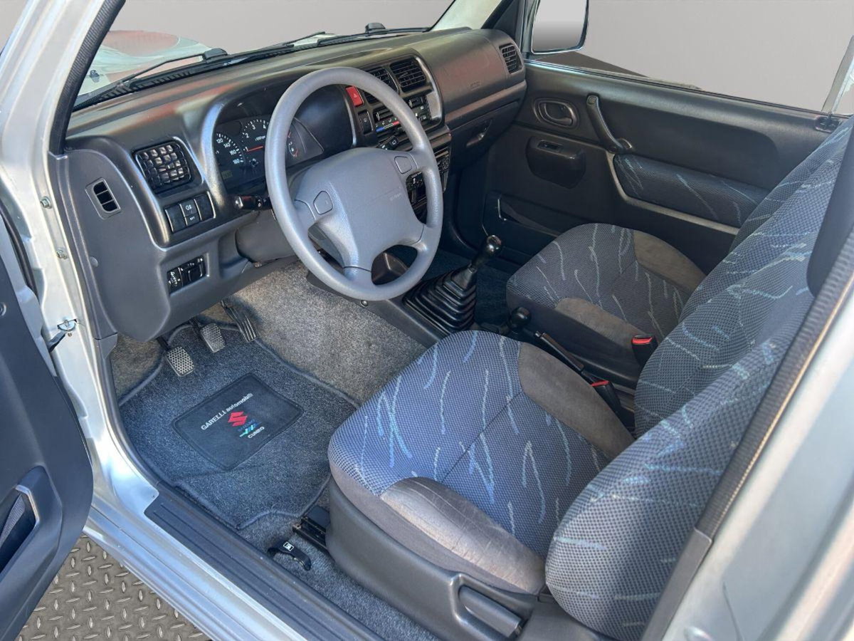 Suzuki Jimny 1.5 DDiS cat 4WD (9)
