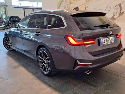BMW Serie 3 Touring 320d xDrive  Luxury (5)