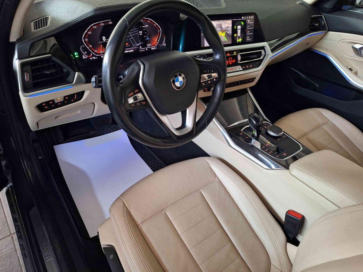 BMW Serie 3 Touring 320d xDrive  Luxury (7)