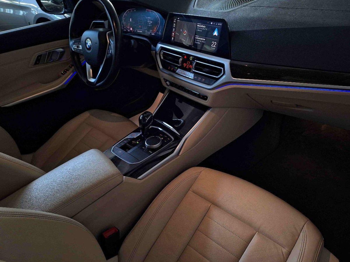BMW Serie 3 Touring 320d xDrive  Luxury (9)
