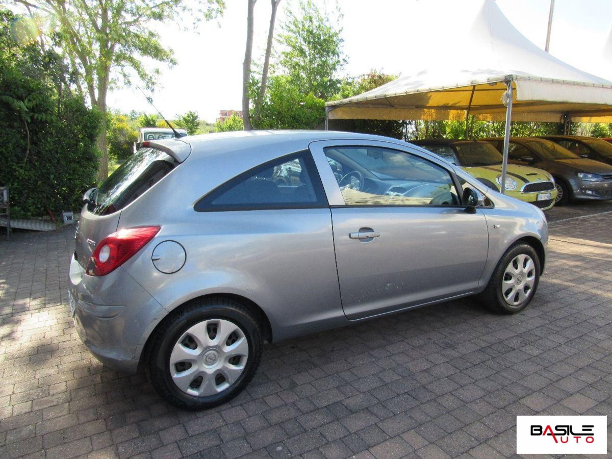 Opel Corsa 1.3 CDTI 75CV 3 porte Enjoy (5)